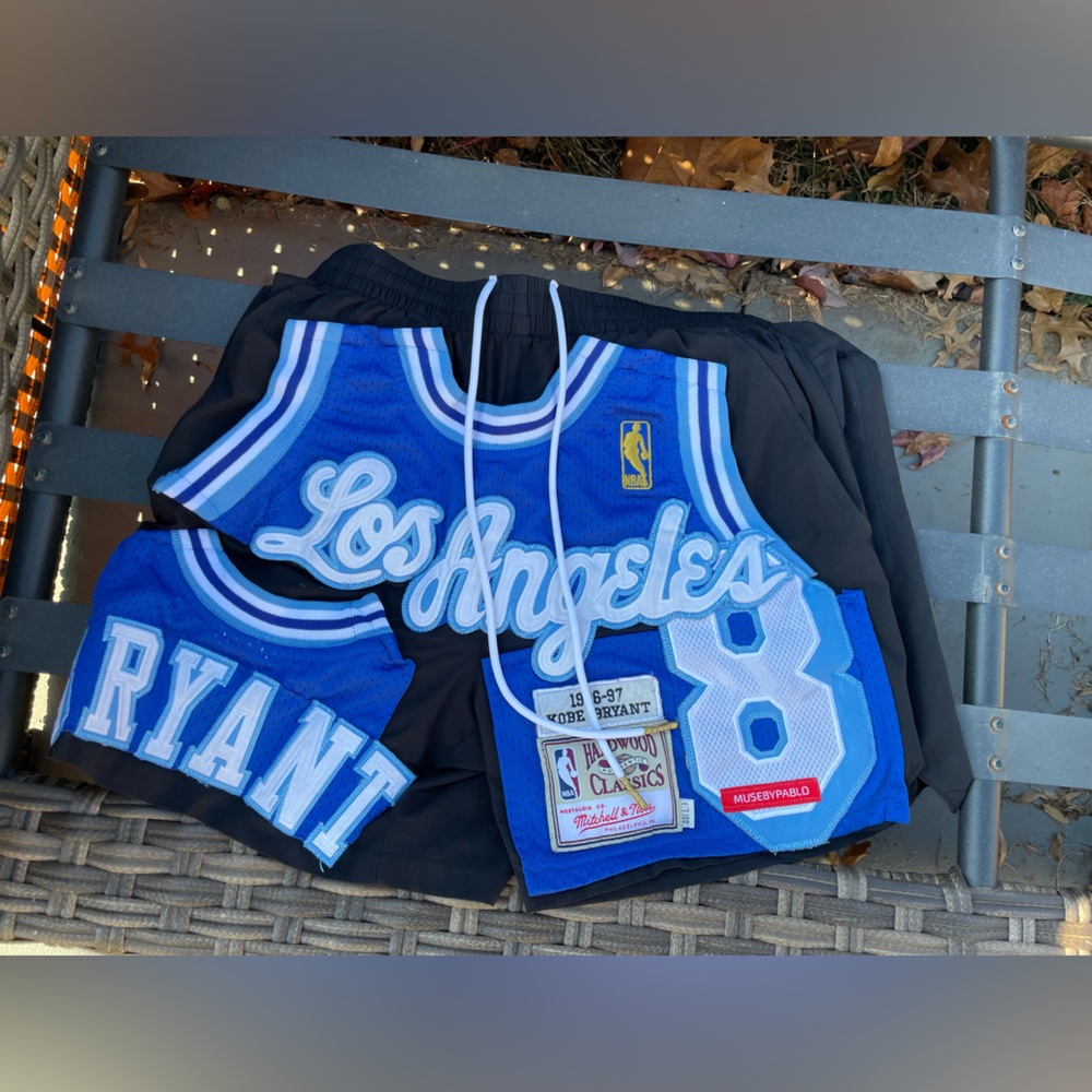 Kobe stitched shorts